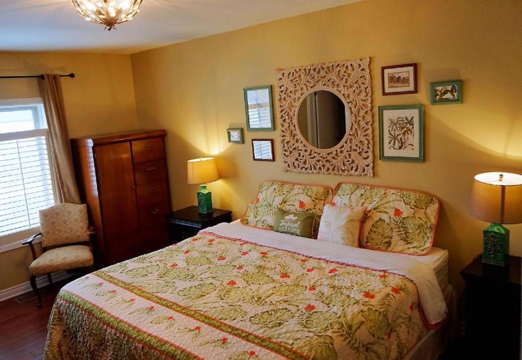 Butterfly Manor Bed & Breakfast Niagara Falls Eksteriør bilde